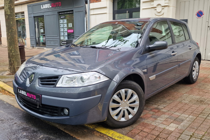 RENAULT MEGANE II BERLINE