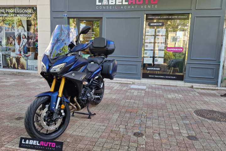 YAMAHA TRACER