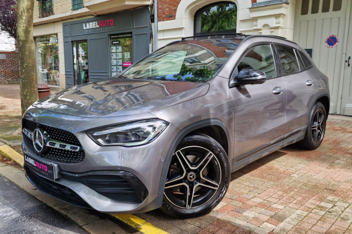 MERCEDES GLA