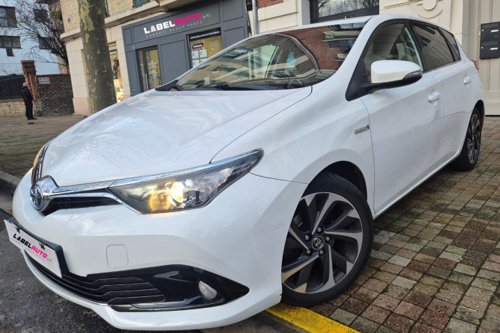 TOYOTA AURIS PRO MY17