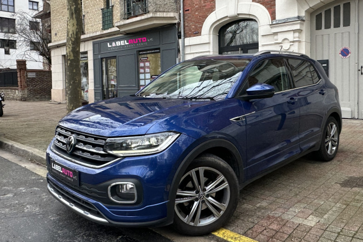 VOLKSWAGEN T-CROSS