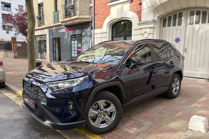 TOYOTA RAV4 HYBRIDE MY23